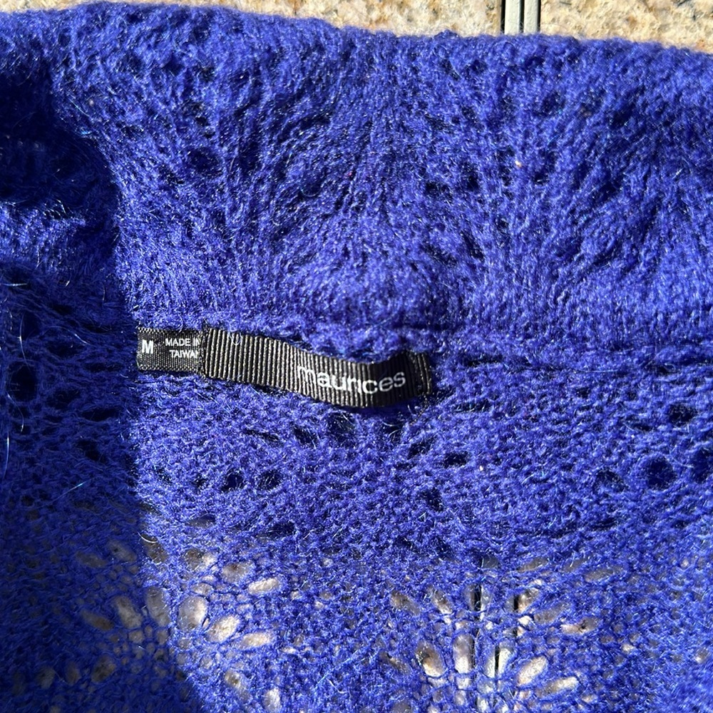 Maurices Blue, Size Medium, Short Sleeve Sweater - Picture 3 of 6